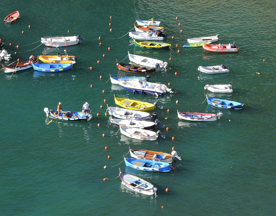 Water vernazza liguria