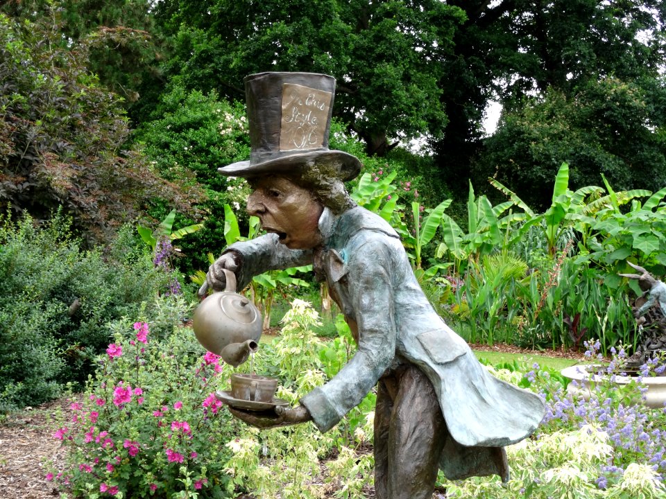 RHS WISLEY GARDENS ENGLAND
