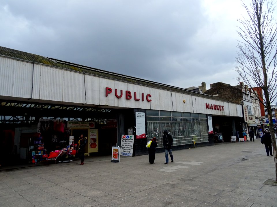 WOOLWICH PUBLIC MARKET