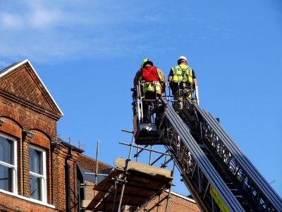 HIGH STREET SEVENOAKS KENT SCAFFOLDING HIT BY HGV