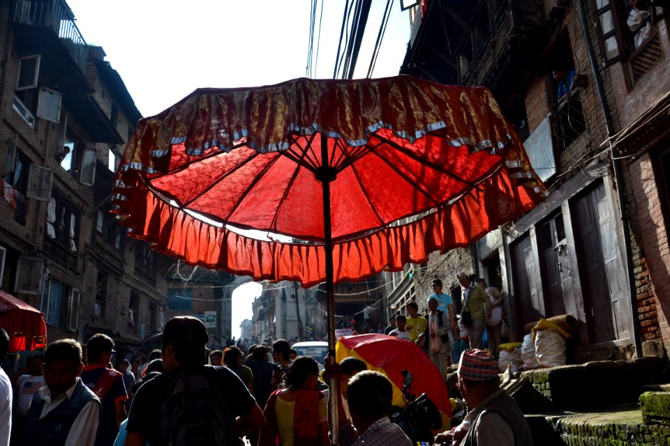 strada di bhaktapur durante la processione