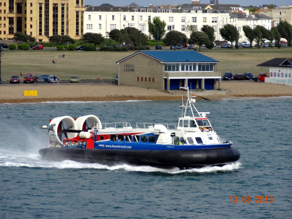 FREEDOM 90 HOVERCRAFT