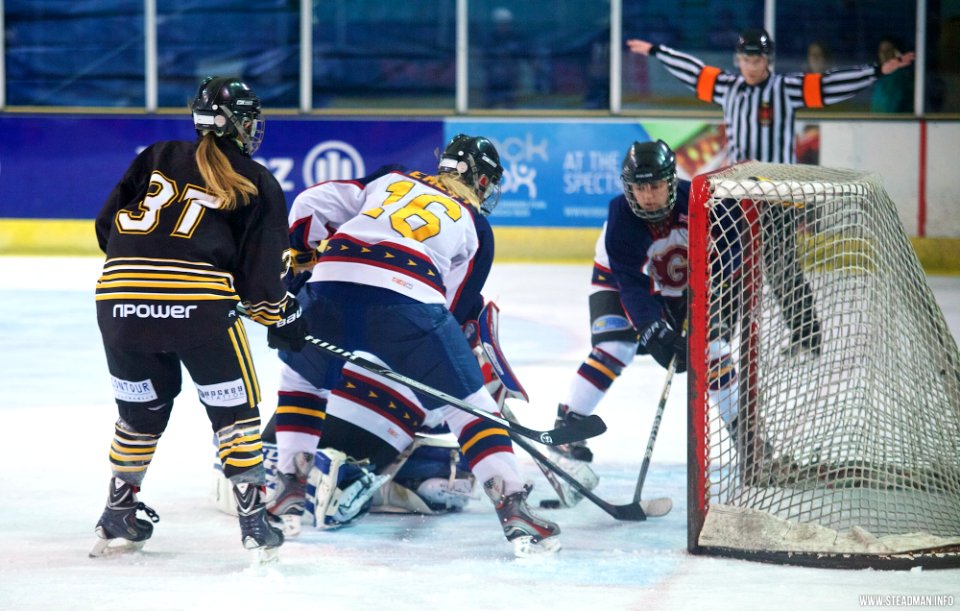 Ice Hockey - Guildford Lightning Vs Bracknell Queen Bees