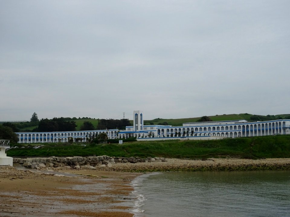 ART DECO HOLIDAY CAMP HOTEL.