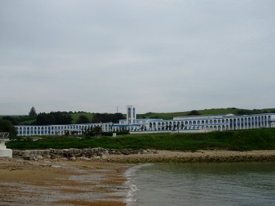 ART DECO HOLIDAY CAMP HOTEL.