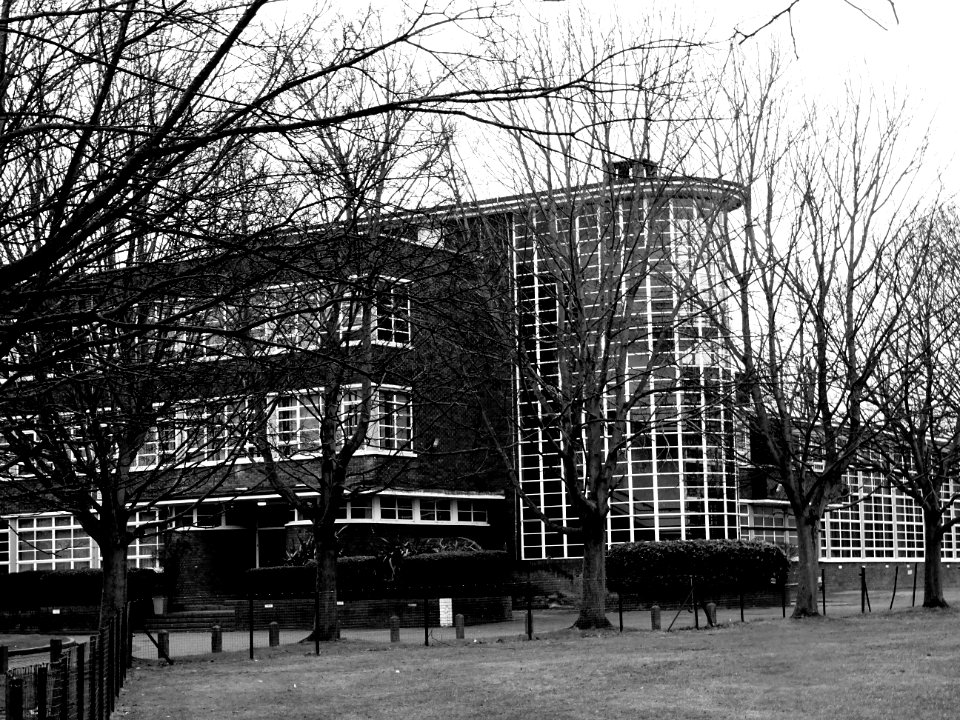 ART DECO SCHOOL