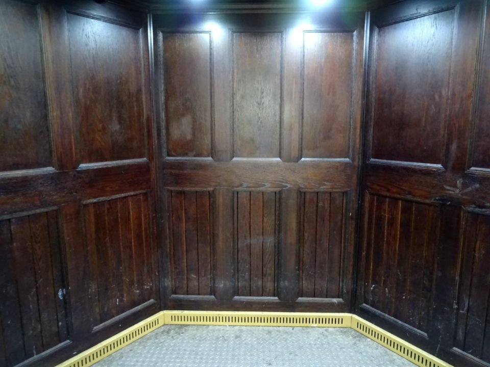 WOOLWICH FOOT TUNNEL ELEVATOR