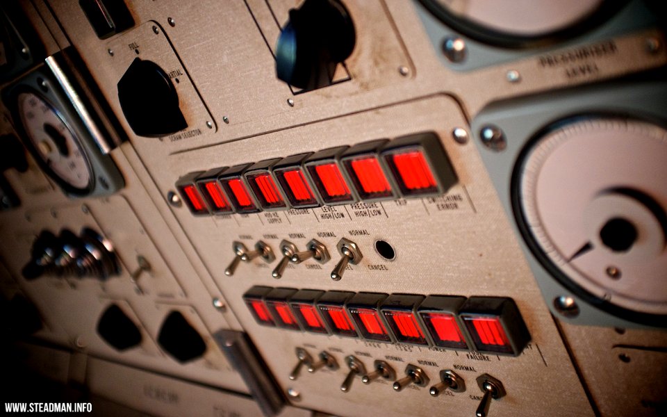 Old Weapons Console