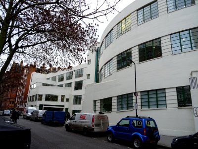 ART DECO Mc CANN BUILDING