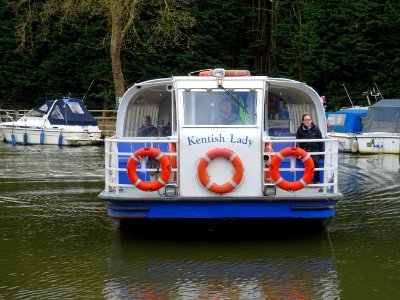 THE KENTISH LADY RIVER MEDWAY BOAT photo