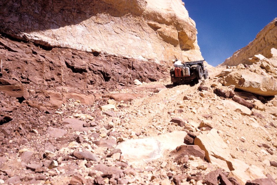 The road below White Crack (now closed to vehicles).