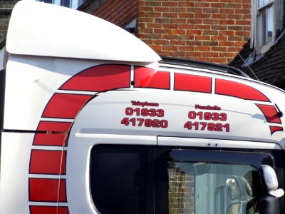 HIGH STREET SEVENOAKS KENT SCAFFOLDING HIT BY HGV