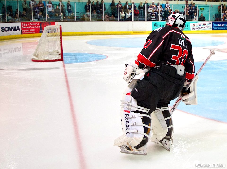 Guildford Flames Vs Basingstoke Bison