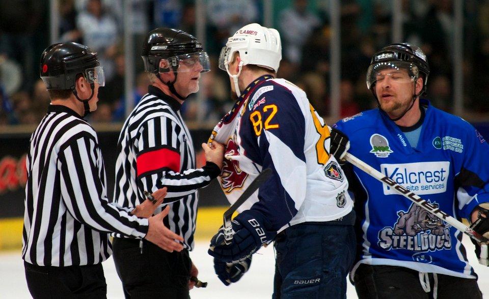 Guildford Flames Vs Sheffield Steeldogs - Cup Final