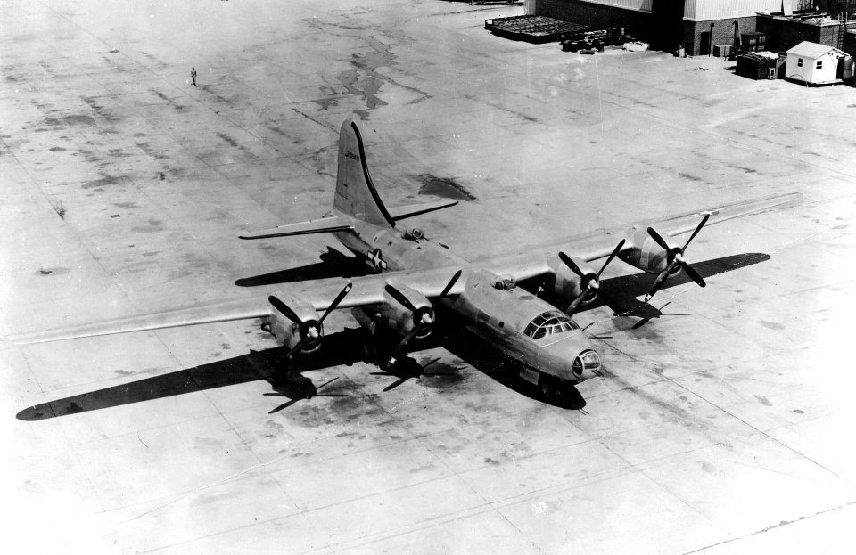 Consolidated B-32 Dominator 42-108471