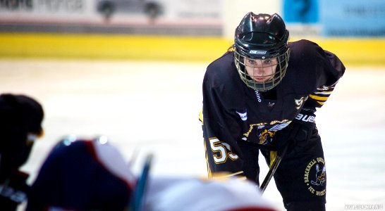 Ice Hockey - Guildford Lightning Vs Bracknell Queen Bees