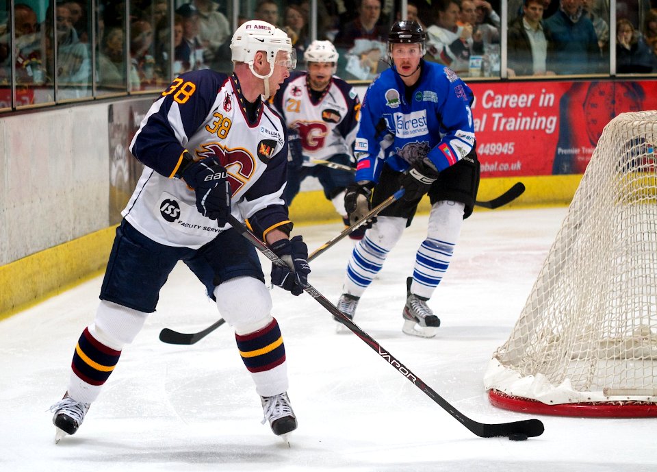 Guildford Flames Vs Sheffield Steeldogs - Cup Final