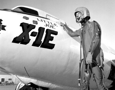 Joe Walker with Bell X-1E