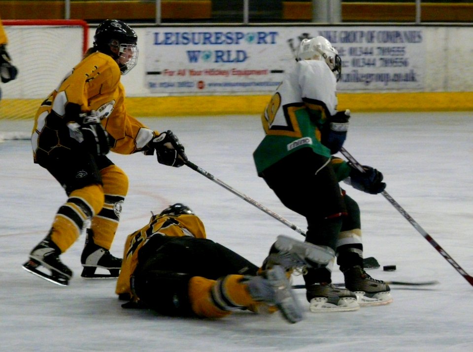 Firebees vs Oxford Stars