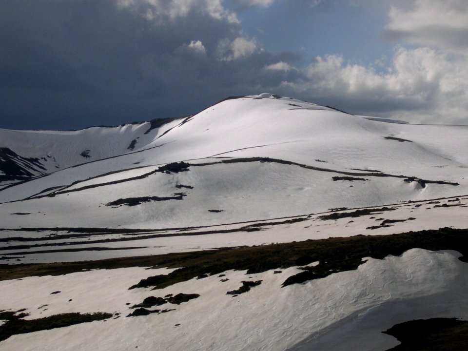 Main Range west of Mt. Kosciuszko - NSW Snowy Mountains