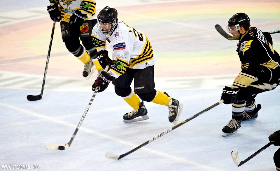 Bracknell Bees Vs Milton Keynes Lightning