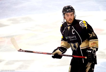 Bracknell Bees Vs Milton Keynes Lightning
