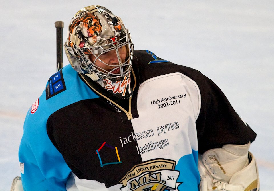 Bracknell Bees vs Milton Keynes Lightning