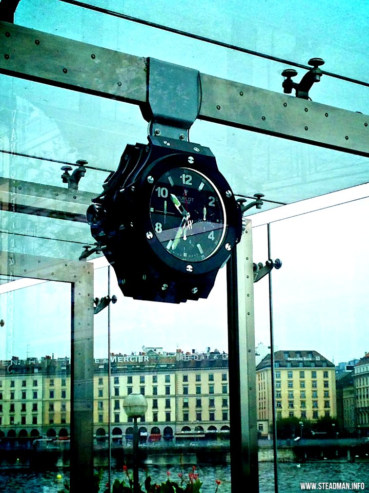 Geneva Hublot Public Transport Clock