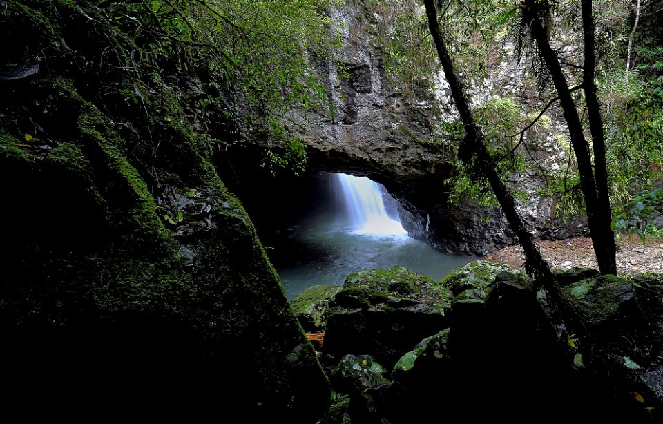 Natural Arch - Hinterland - Queensland