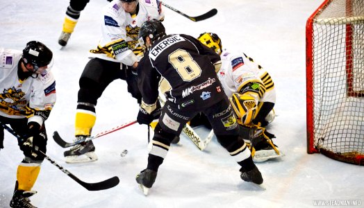 Bracknell Bees Vs Milton Keynes Lightning