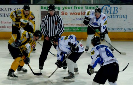Bracknell Bees Vs Sheffield Scimitars