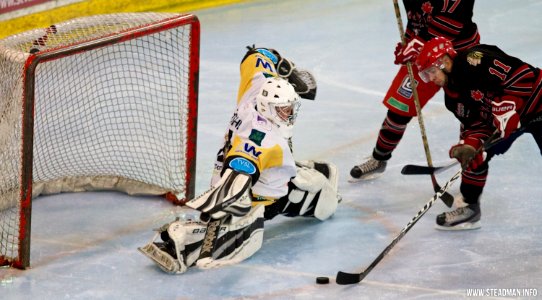 Bracknell Hornets Vs Streatham Redskins