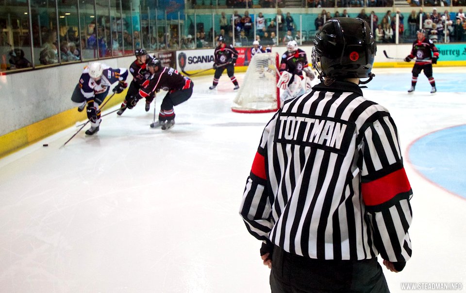 Guildford Flames Vs Basingstoke Bison