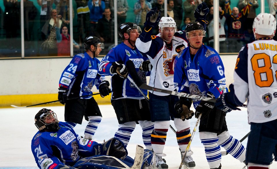 Guildford Flames Vs Sheffield Steeldogs