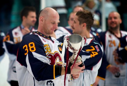 Guildford Flames Vs Sheffield Steeldogs - Cup Final