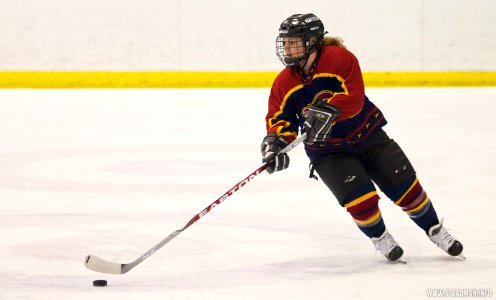 Women's Final Day One - Guildford Vs Bracknell