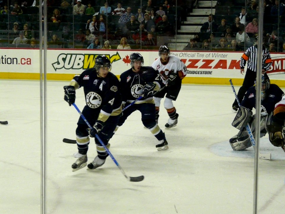 Hitmen Vs Blades
