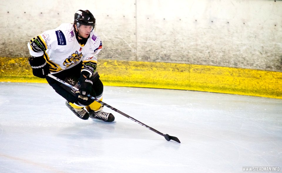Bracknell Bees Vs Basingstoke Bison