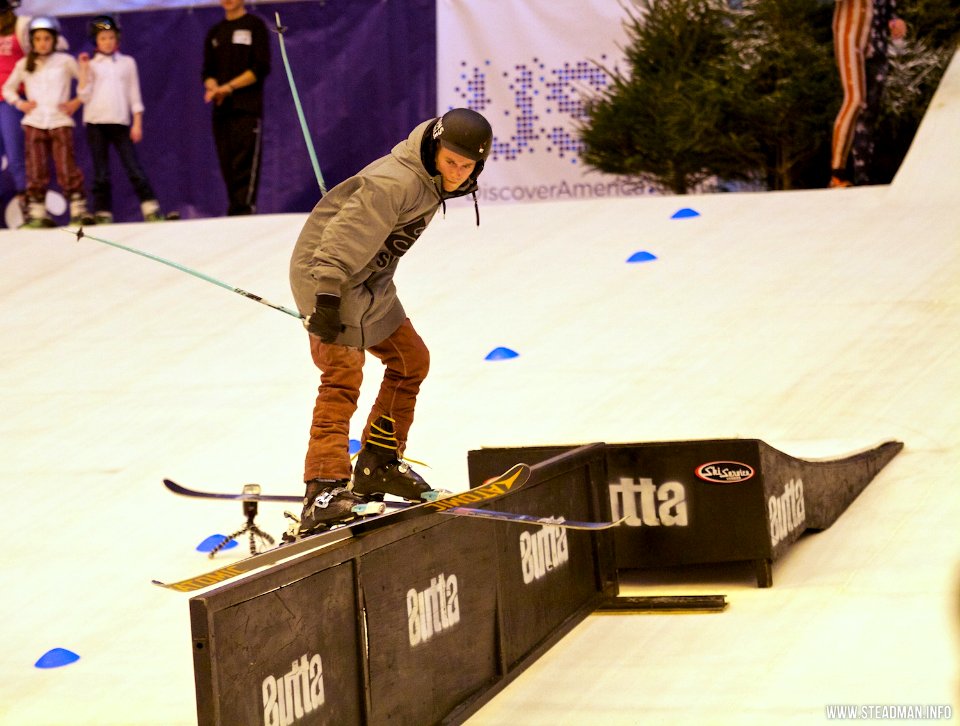 Ski And Snowboard Show - Demo