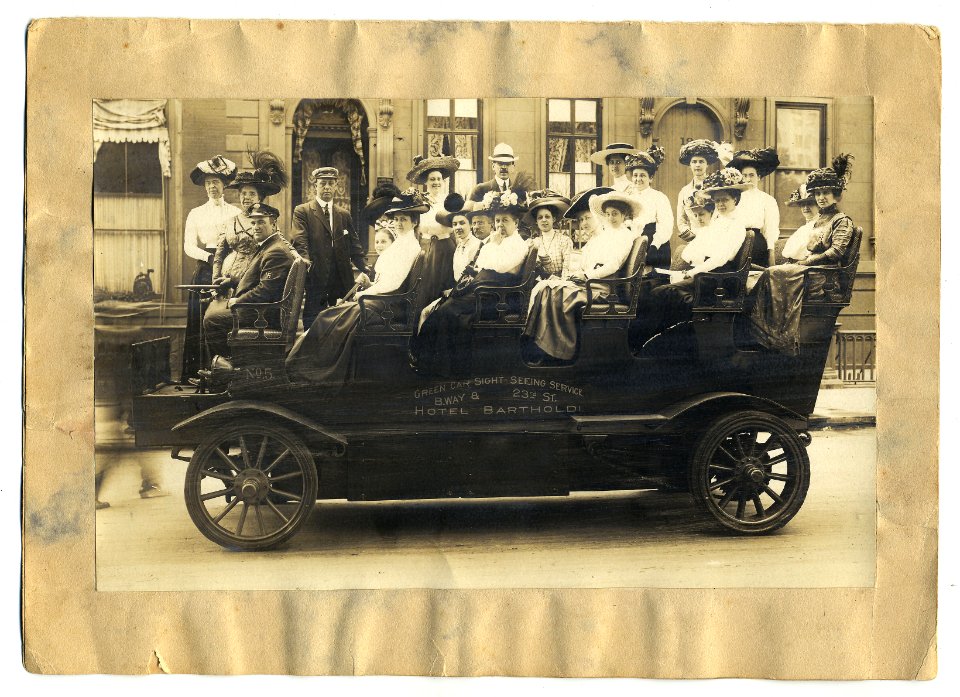 New York tour bus c1910