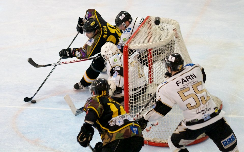 Bracknell Bees vs Milton Keynes Lightning