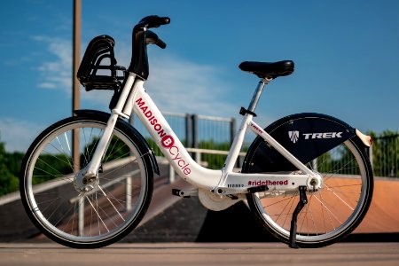Madison bike share (white version) by B-cycle