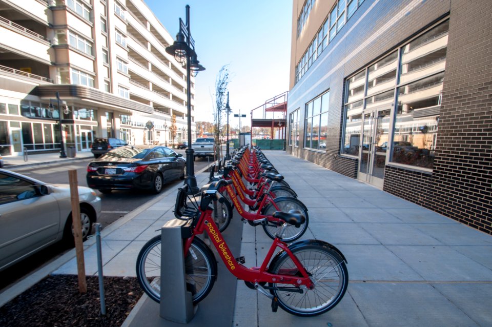 New Station no. 357 New York Ave & Hect Ave NE