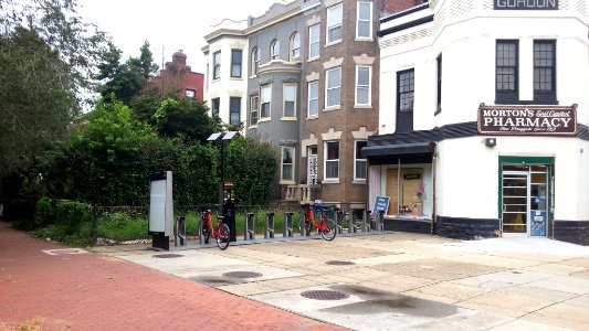 8th & East Capitol St NE