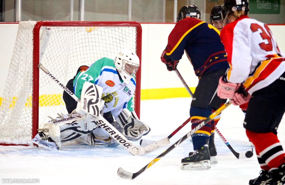 Guildford Lightning At Streatham Storm