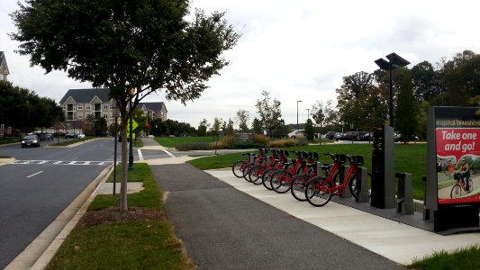 Fallsgrove Dr & W Montgomery Ave
