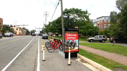 N Rhodes & 16th St N
