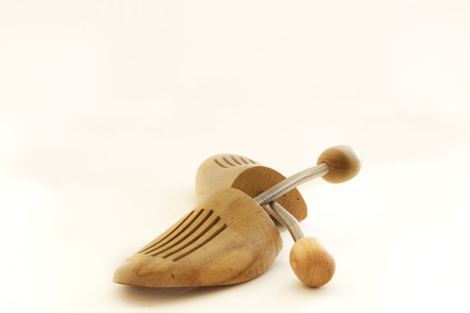 Schuhspanner aus Holz