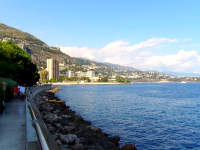 Shoreline Walkway