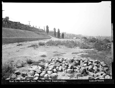 Tennis-court-construction-at-Grandview-Park-1937